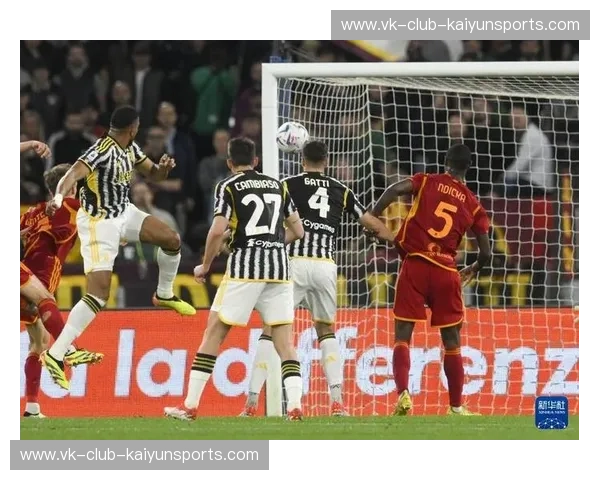 罗马vs巴黎：一场关乎荣耀与梦想的史诗对决